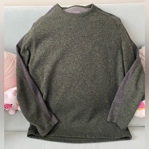 VAN HEUSEN FLEX GREEN & GREY LG SWEATER